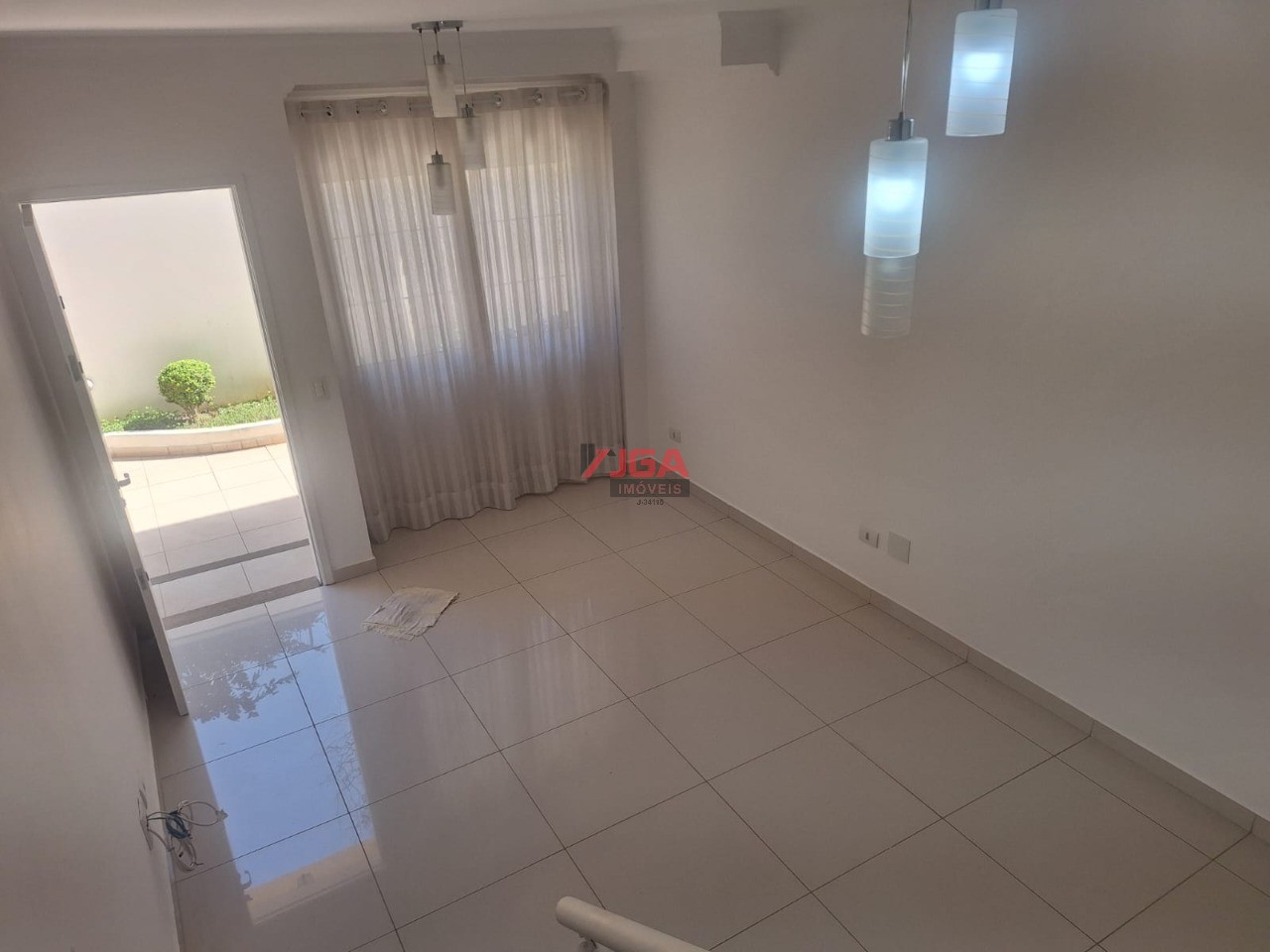 Casa, 2 quartos, 75 m² - Foto 1