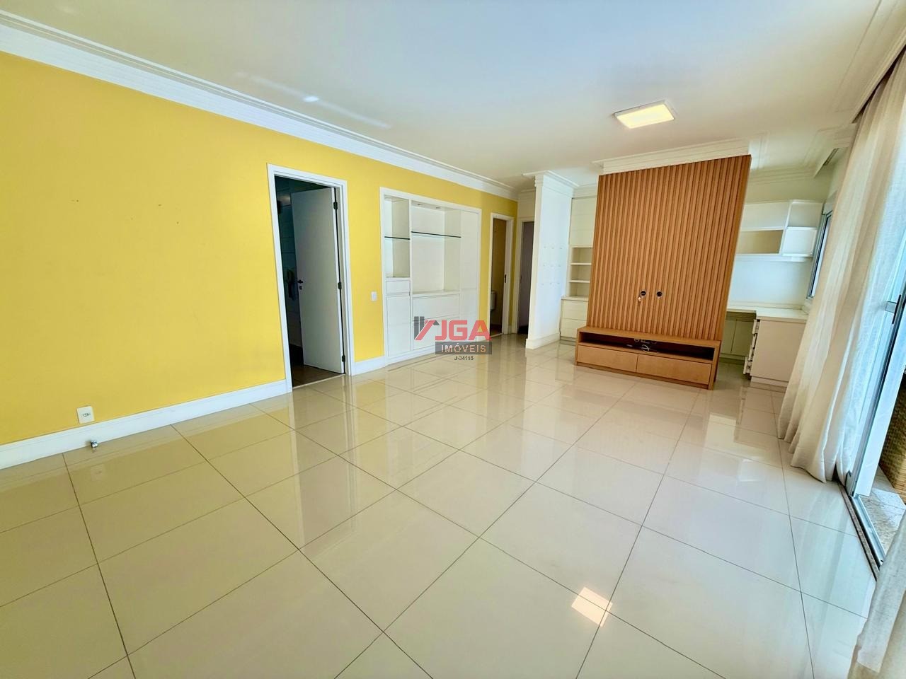 Apartamento, 3 quartos, 136 m² - Foto 2