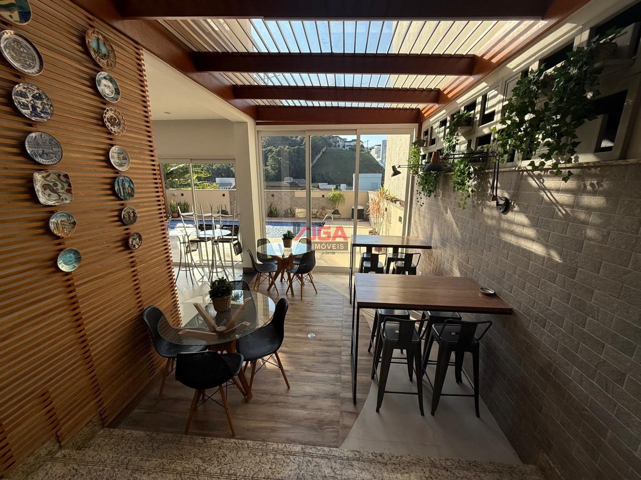 Casa de Condomínio à venda com 4 quartos, 550m² - Foto 8