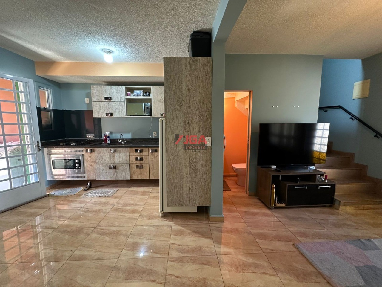 Casa à venda com 2 quartos, 64m² - Foto 10