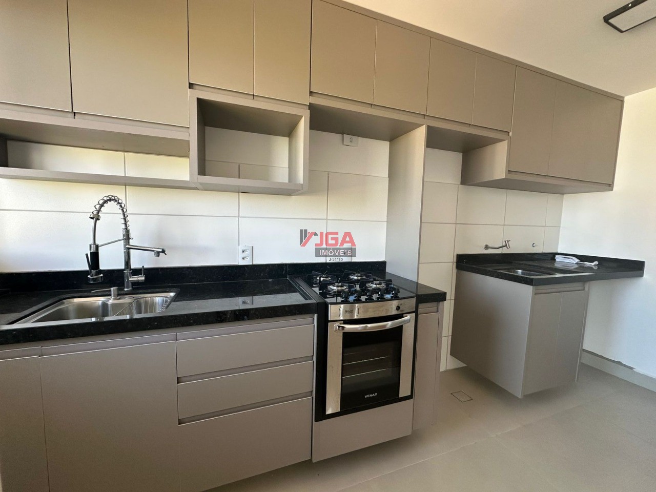 Apartamento à venda com 2 quartos, 58m² - Foto 13