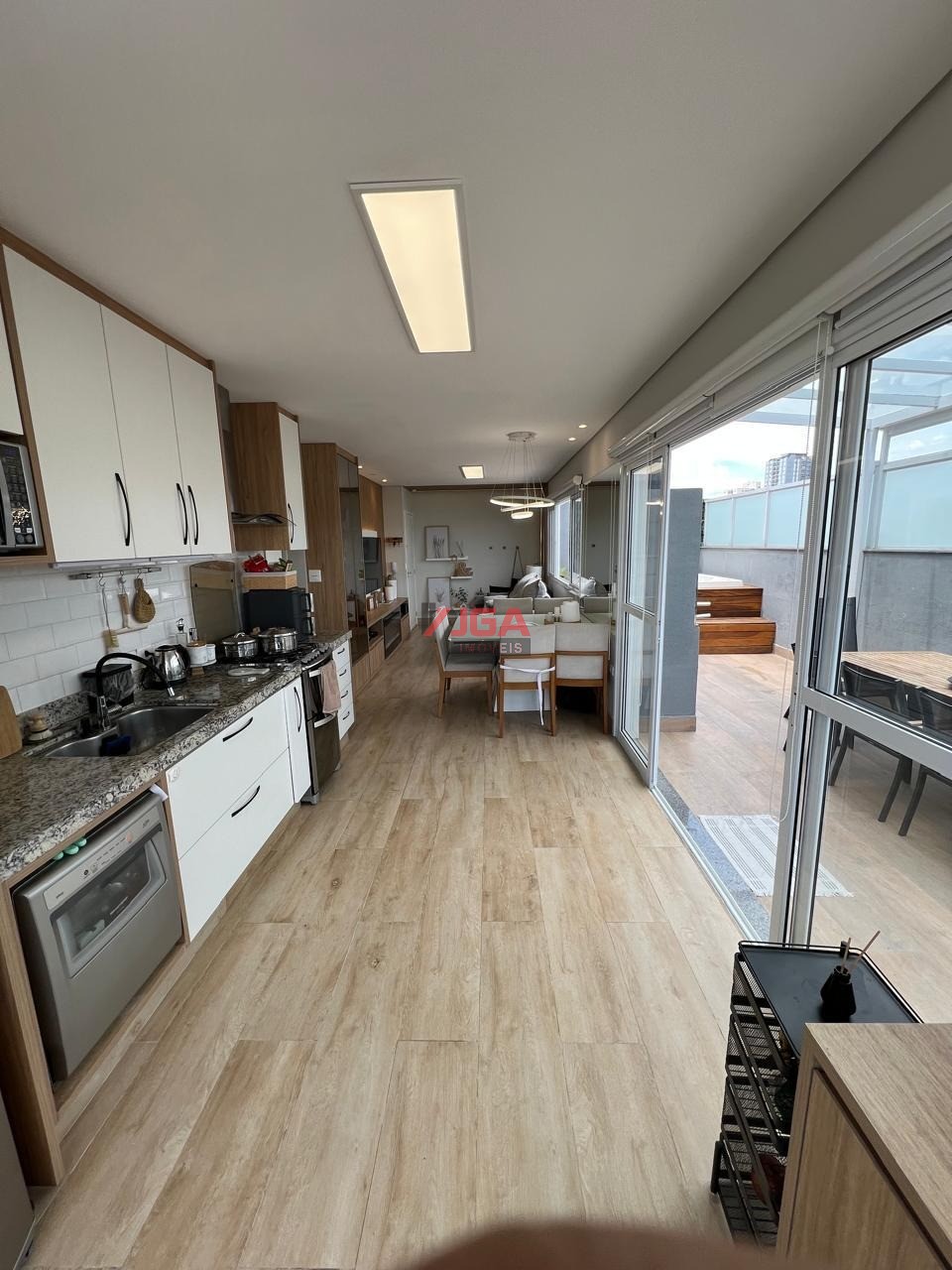 Cobertura à venda com 2 quartos, 110m² - Foto 7