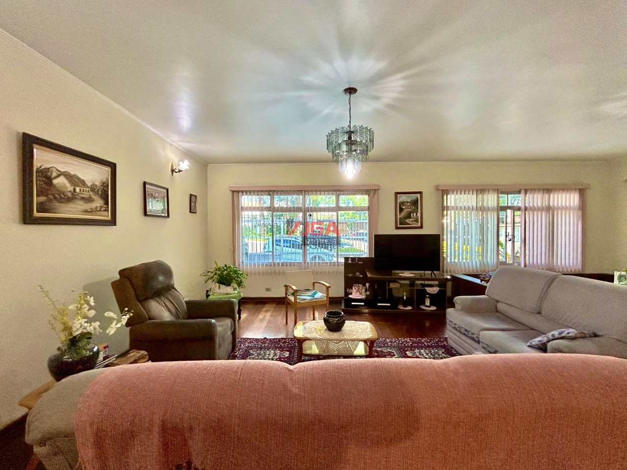 Casa, 5 quartos, 324 m² - Foto 2