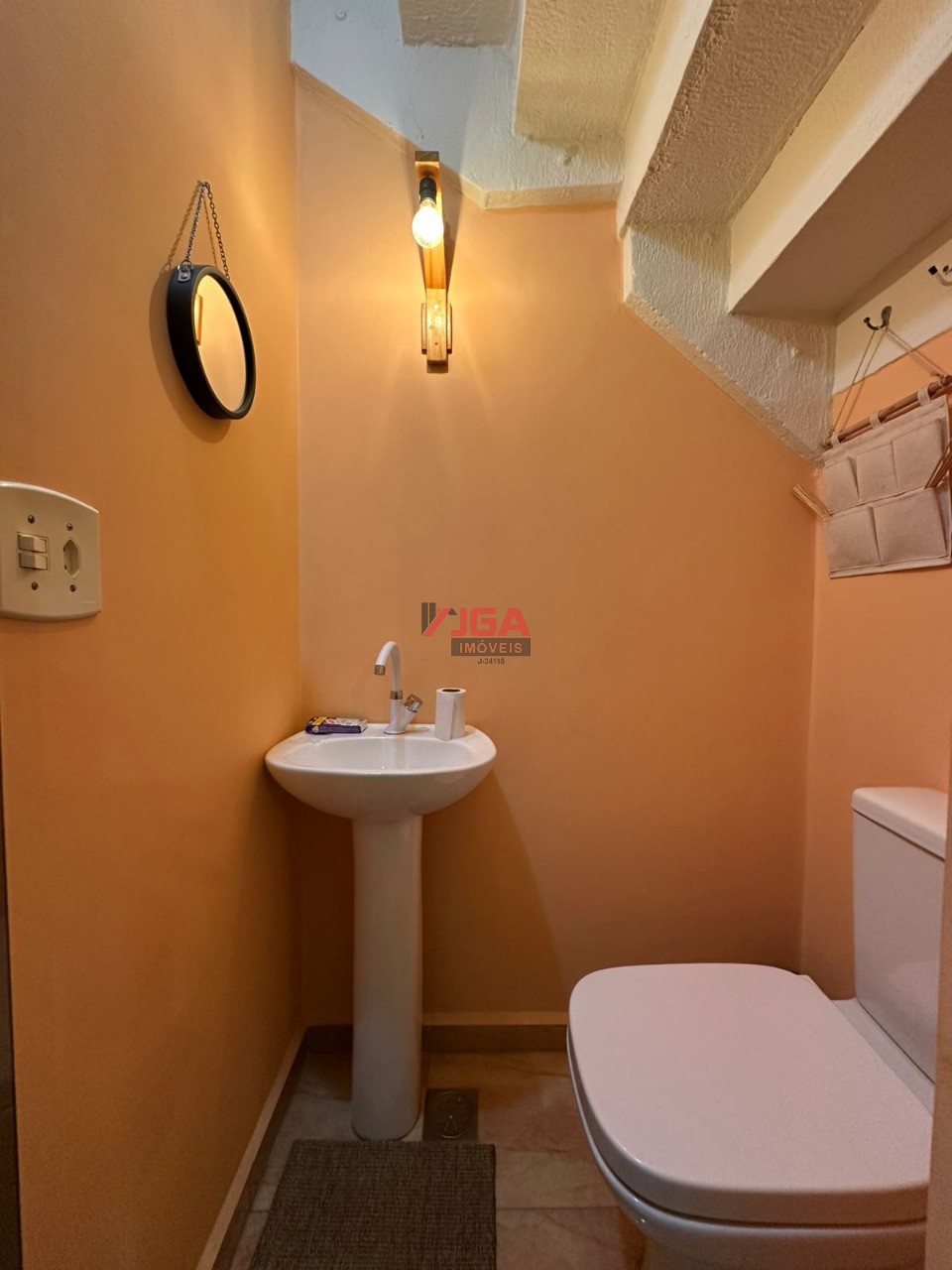 Casa à venda com 2 quartos, 64m² - Foto 11