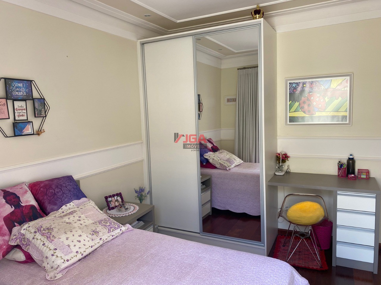 Casa à venda com 4 quartos, 300m² - Foto 22