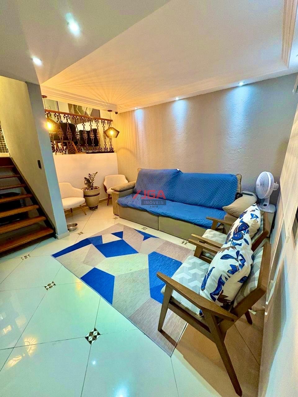 Casa de Condomínio à venda com 3 quartos, 140m² - Foto 1