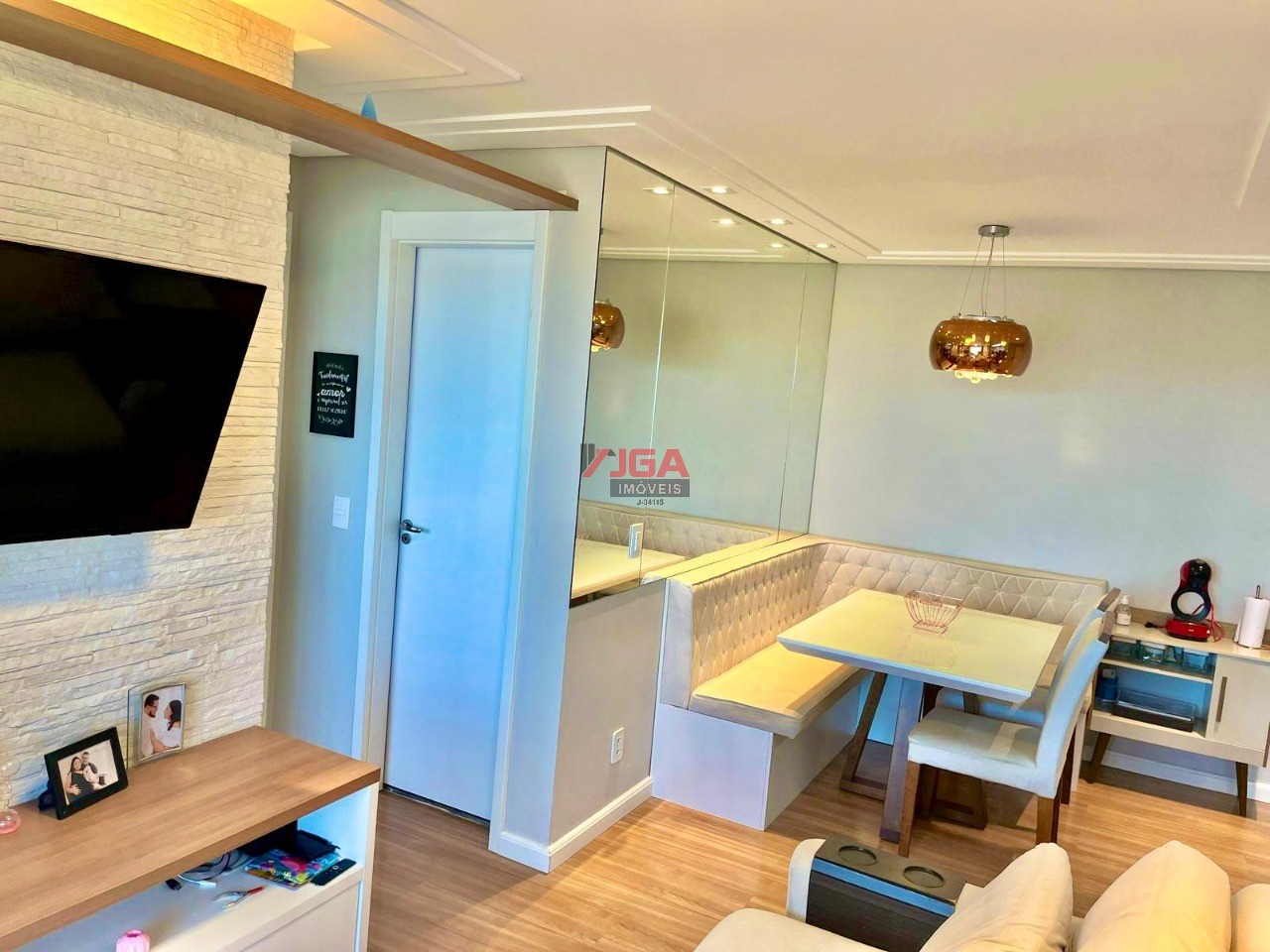 Apartamento à venda com 2 quartos, 62m² - Foto 5
