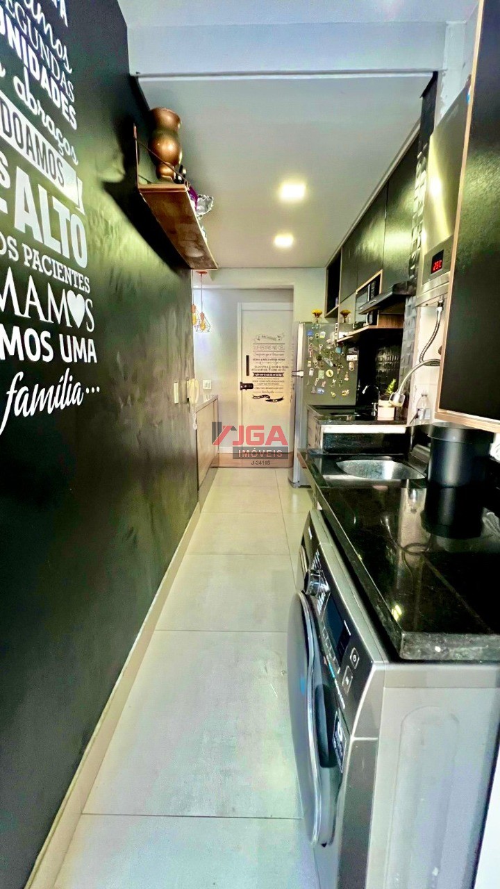 Apartamento à venda com 2 quartos, 61m² - Foto 7
