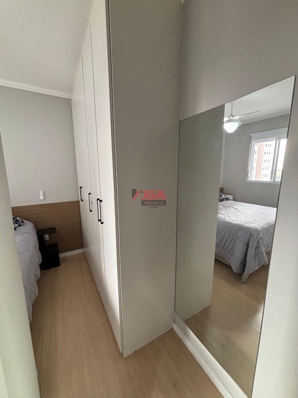 Apartamento à venda com 2 quartos, 58m² - Foto 4