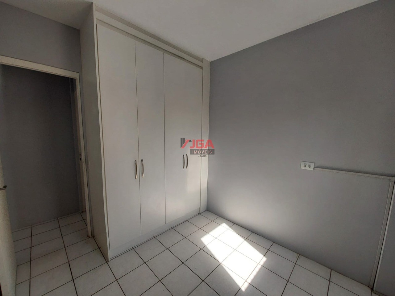 Apartamento para alugar com 3 quartos, 77m² - Foto 11