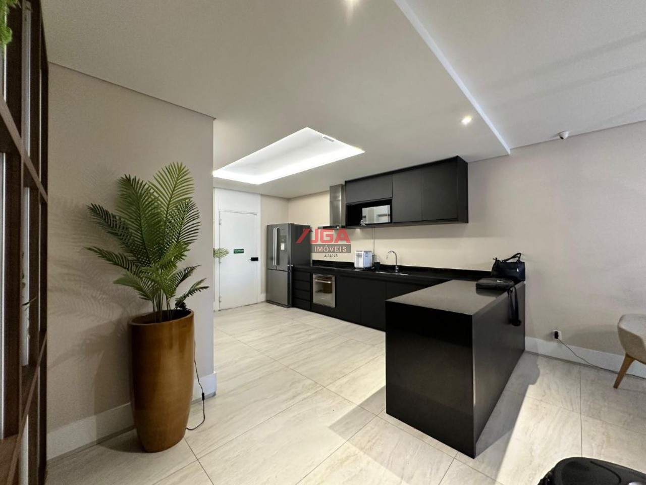 Apartamento à venda com 2 quartos, 42m² - Foto 23