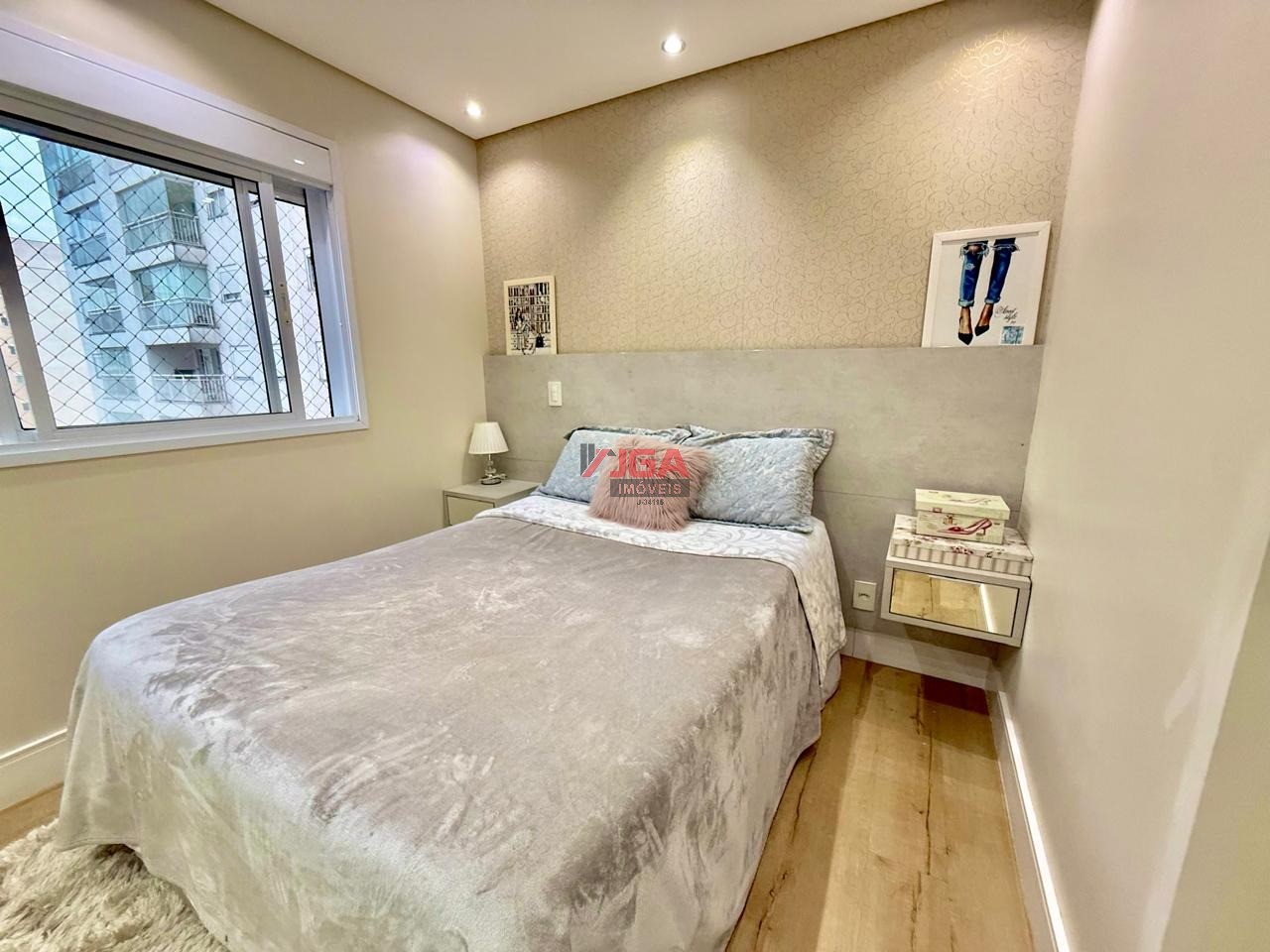 Apartamento à venda com 3 quartos, 81m² - Foto 13
