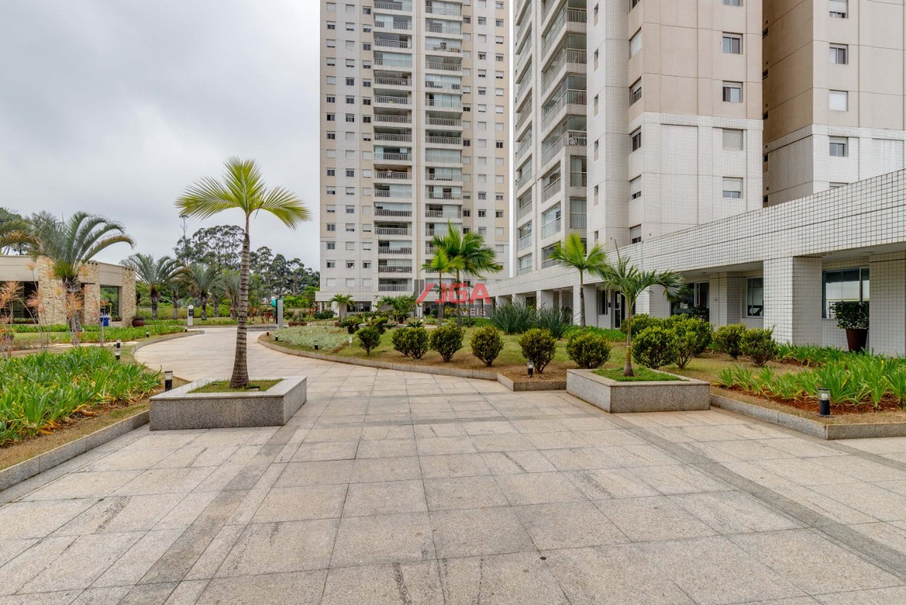 Apartamento à venda com 3 quartos, 136m² - Foto 35