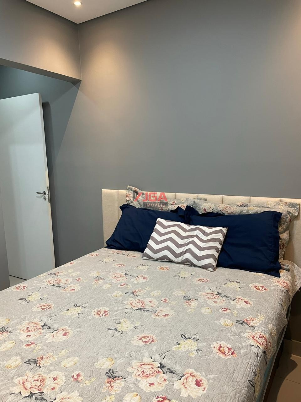 Apartamento à venda com 2 quartos, 52m² - Foto 13