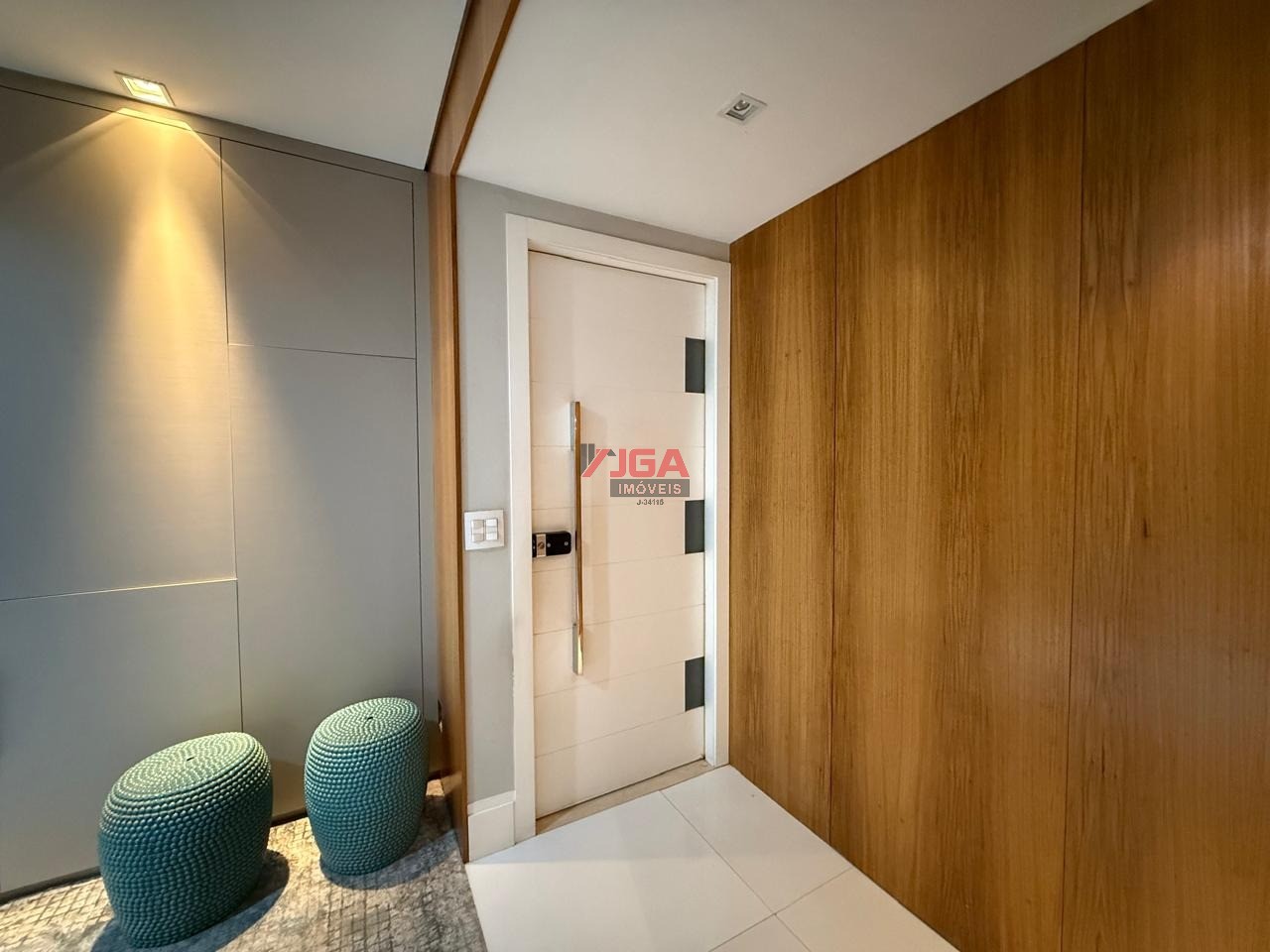 Apartamento, 3 quartos, 160 m² - Foto 2