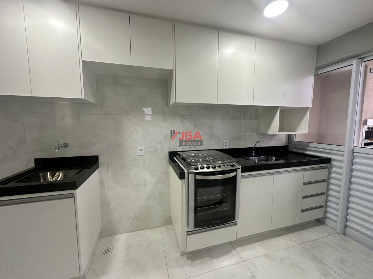 Apartamento para alugar com 2 quartos, 58m² - Foto 4