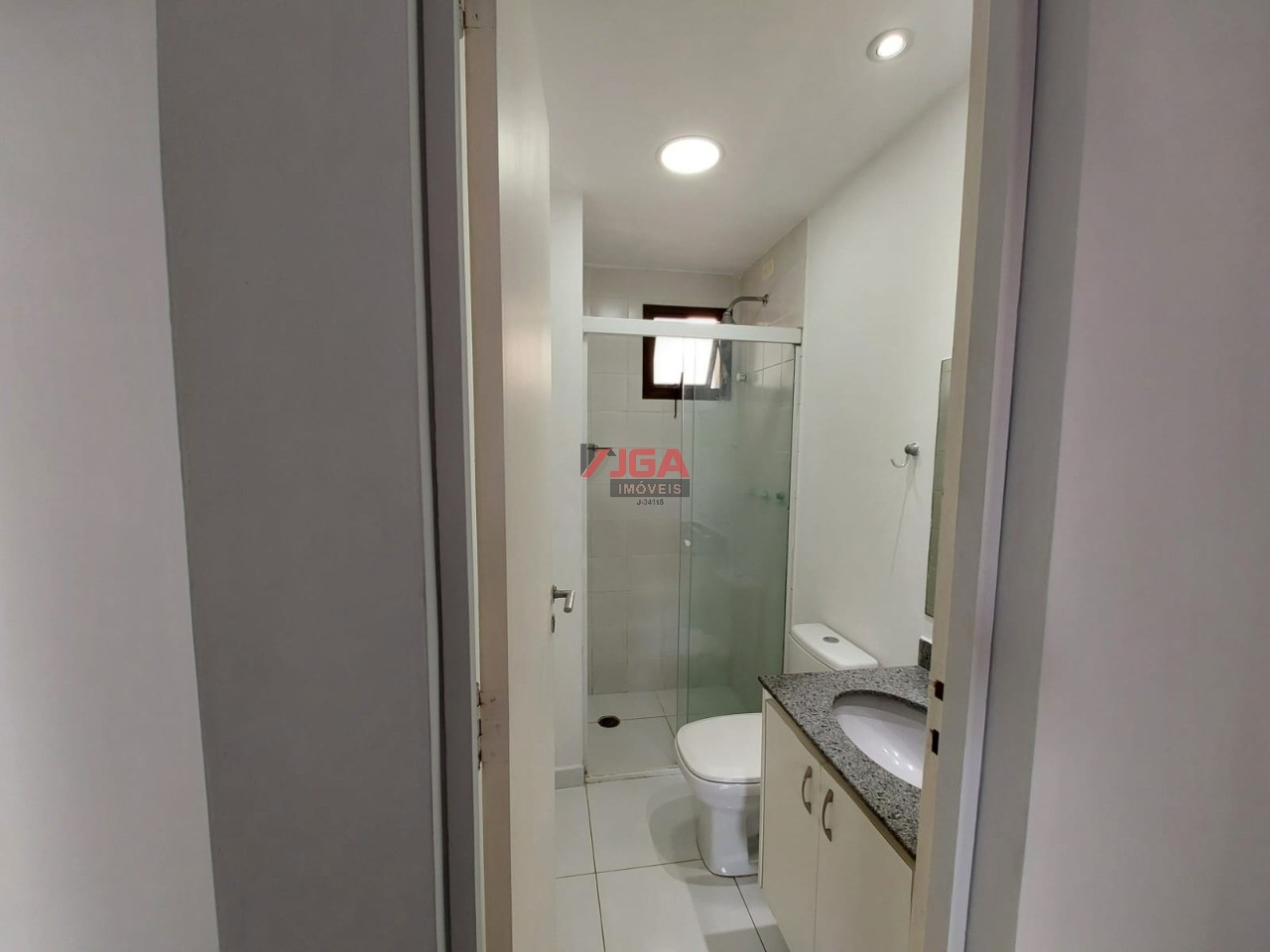 Apartamento para alugar com 3 quartos, 77m² - Foto 9