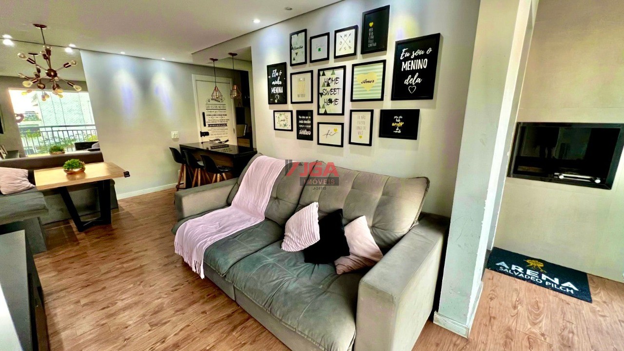 Apartamento à venda com 2 quartos, 61m² - Foto 5