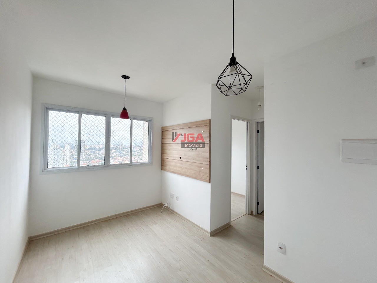 Apartamento à venda com 2 quartos, 42m² - Foto 2