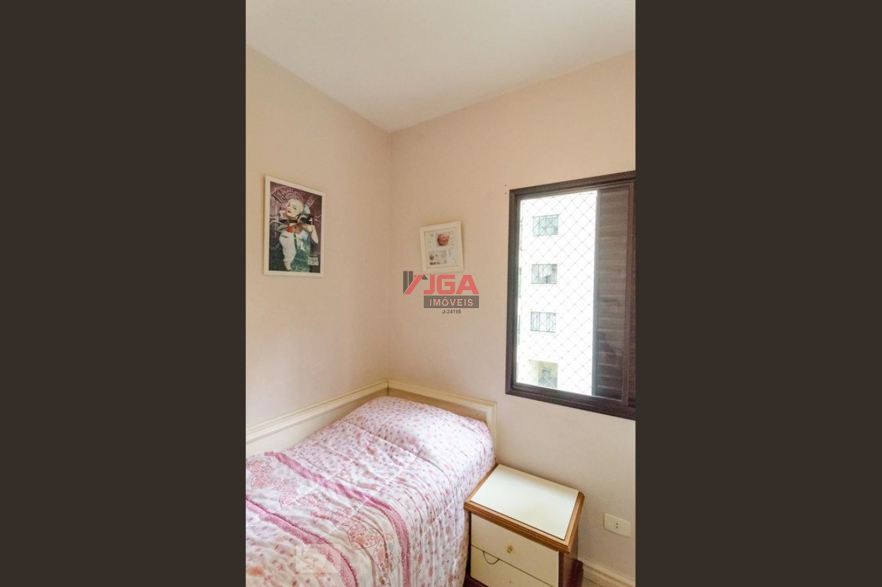 Apartamento à venda com 3 quartos, 64m² - Foto 25