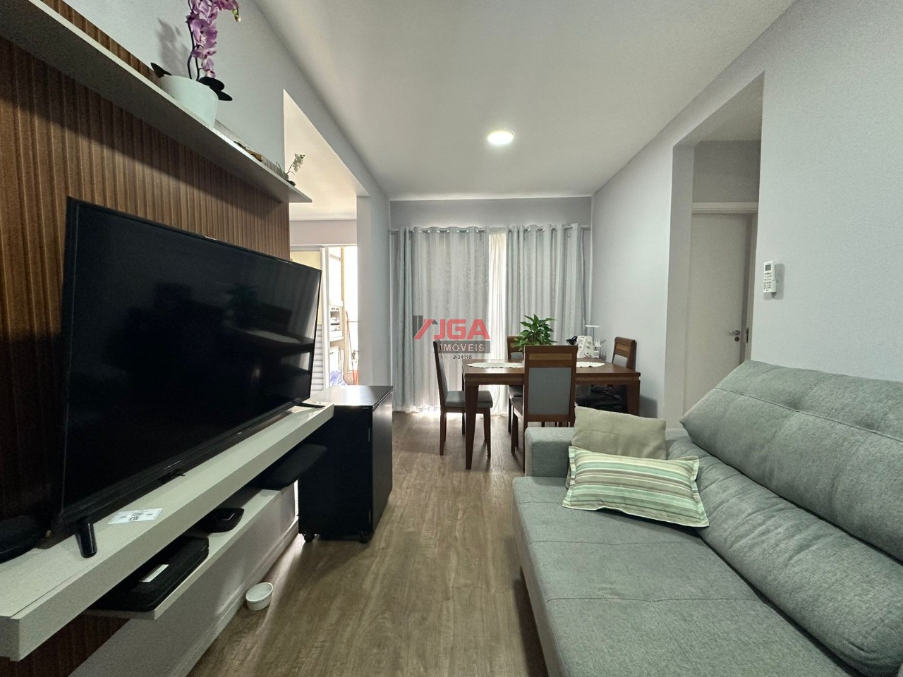 Apartamento à venda com 2 quartos, 58m² - Foto 1