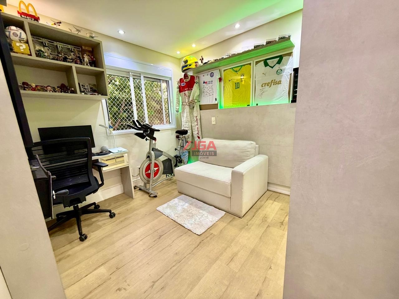 Apartamento à venda com 3 quartos, 81m² - Foto 20