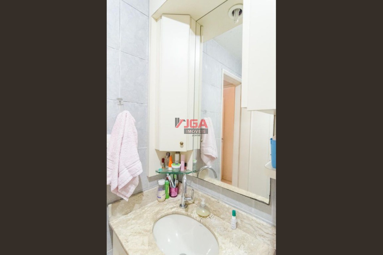 Apartamento à venda com 3 quartos, 64m² - Foto 19