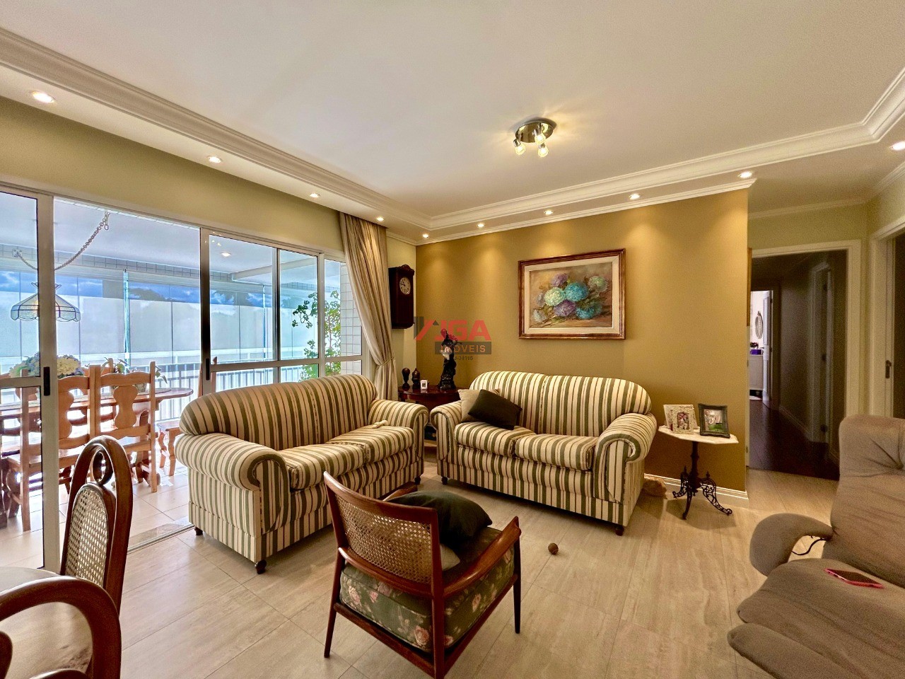 Apartamento à venda com 3 quartos, 136m² - Foto 5