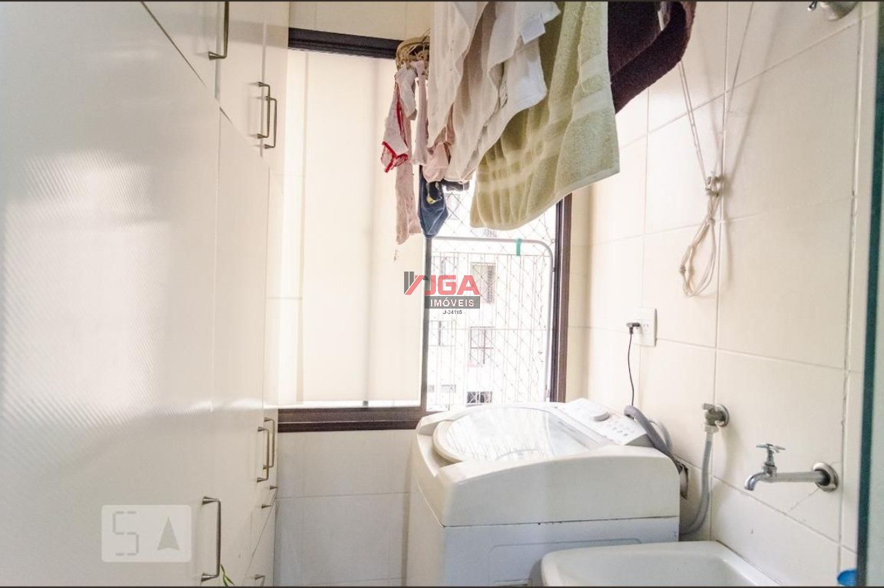 Apartamento à venda com 3 quartos, 64m² - Foto 31