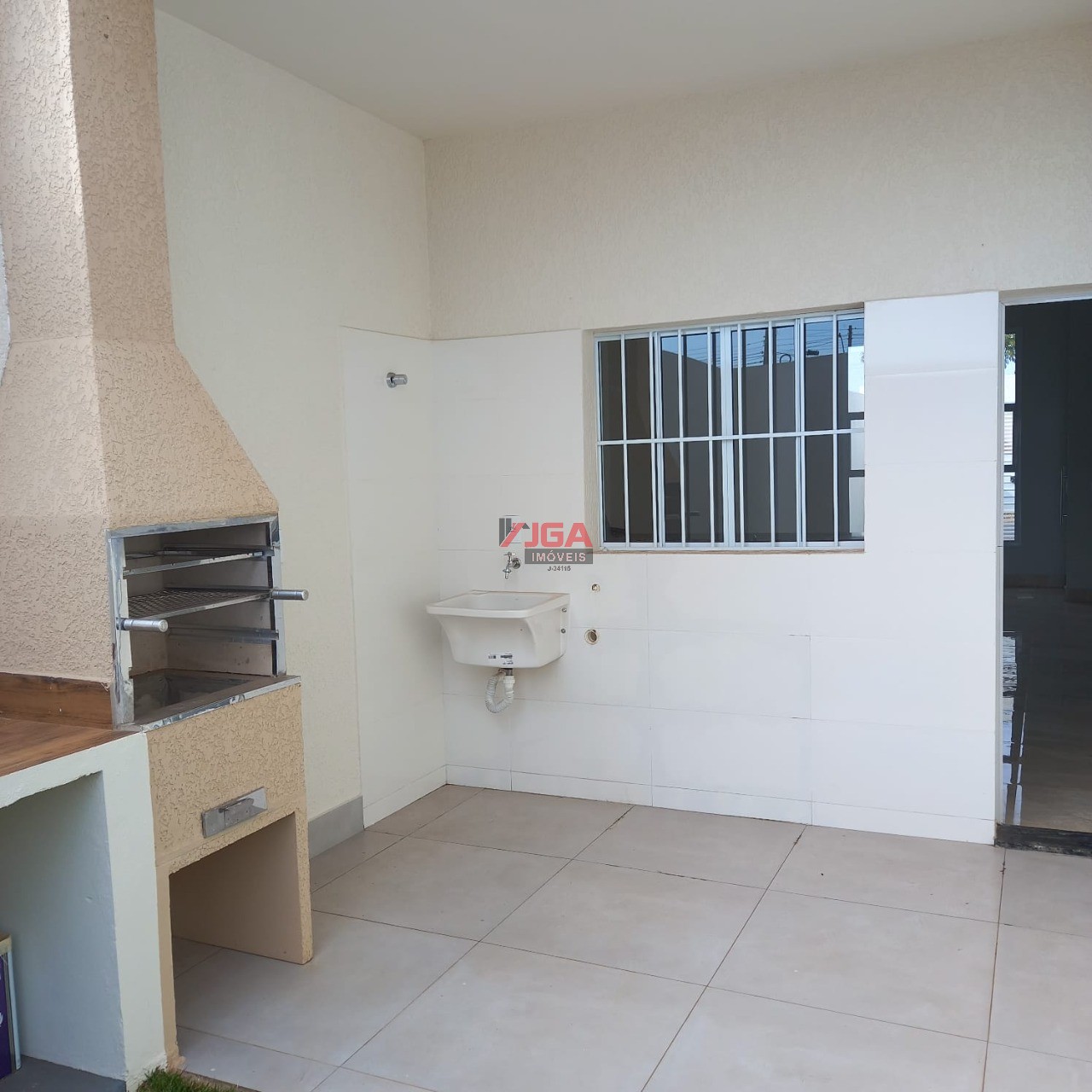 Casa à venda com 2 quartos, 65m² - Foto 11