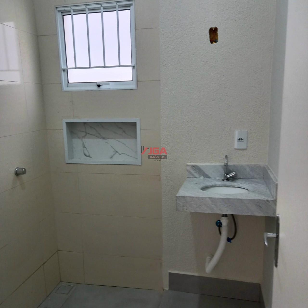 Casa à venda com 2 quartos, 65m² - Foto 6