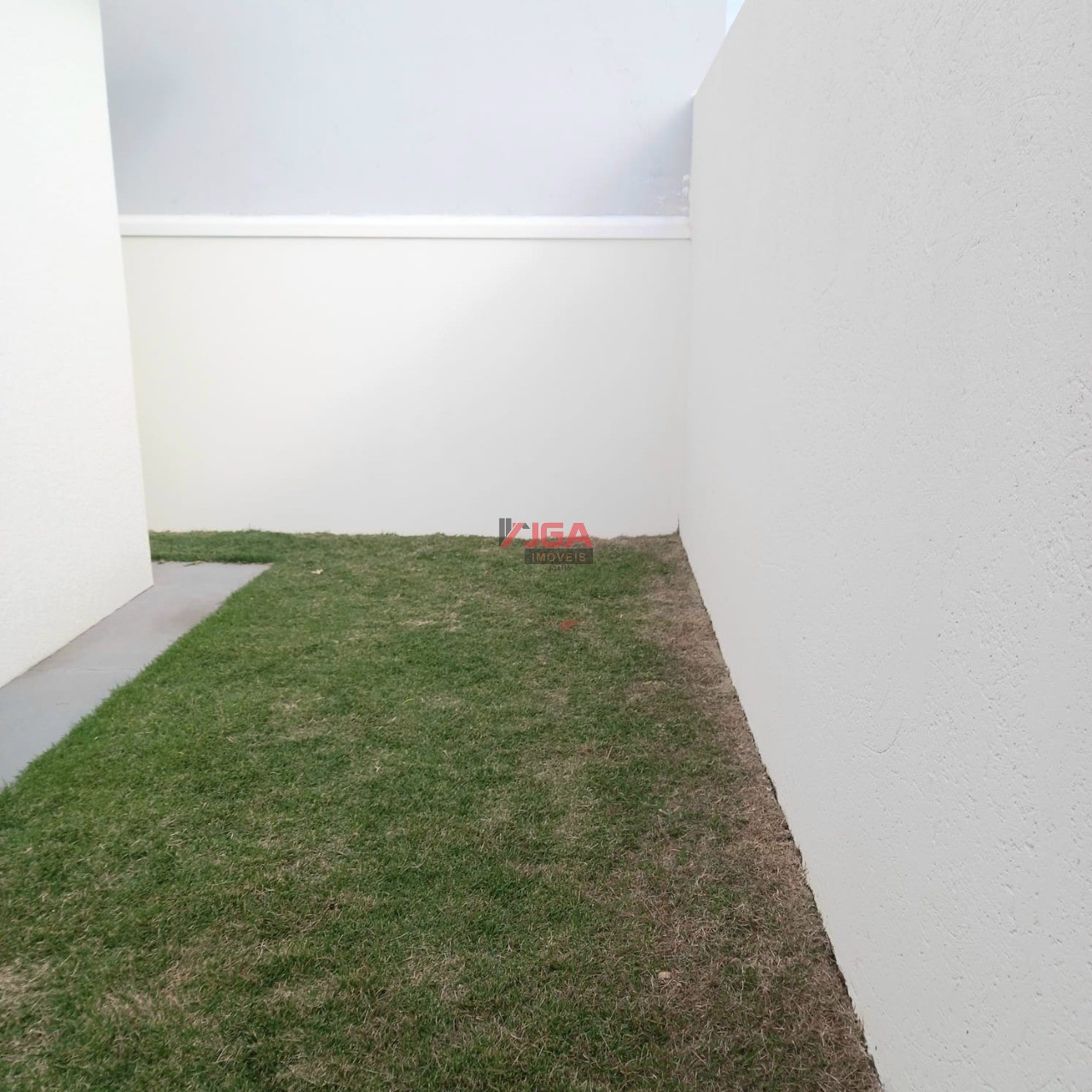 Casa à venda com 2 quartos, 65m² - Foto 8