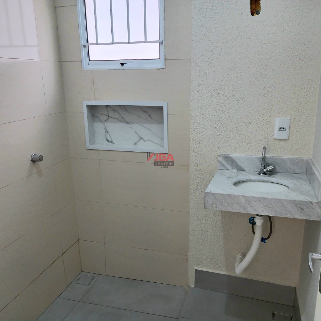 Casa à venda com 2 quartos, 65m² - Foto 7