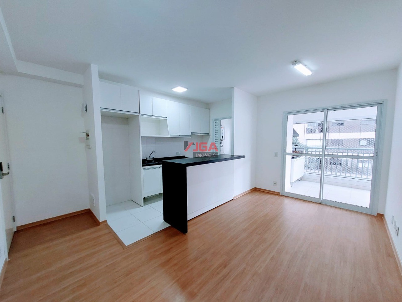 Apartamento para alugar com 2 quartos, 65m² - Foto 4