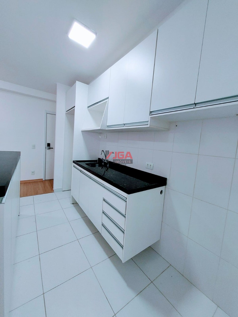 Apartamento para alugar com 2 quartos, 65m² - Foto 9