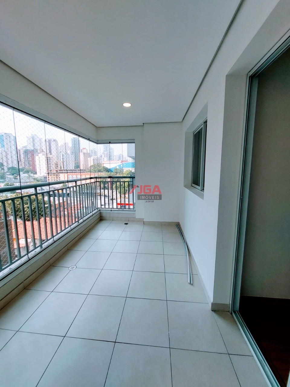 Apartamento para alugar com 2 quartos, 65m² - Foto 3