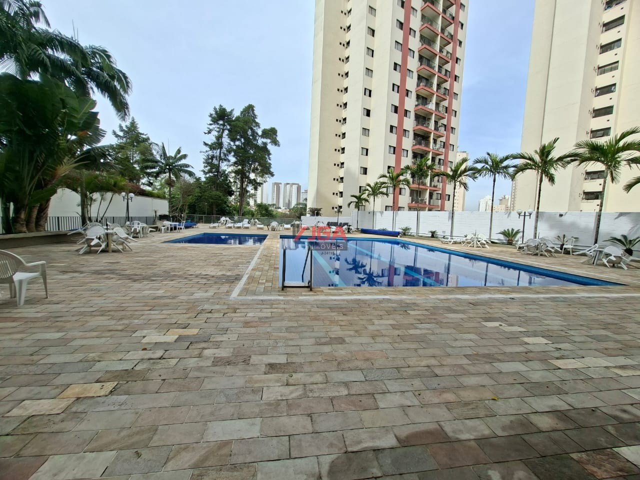 Apartamento à venda com 3 quartos, 80m² - Foto 27