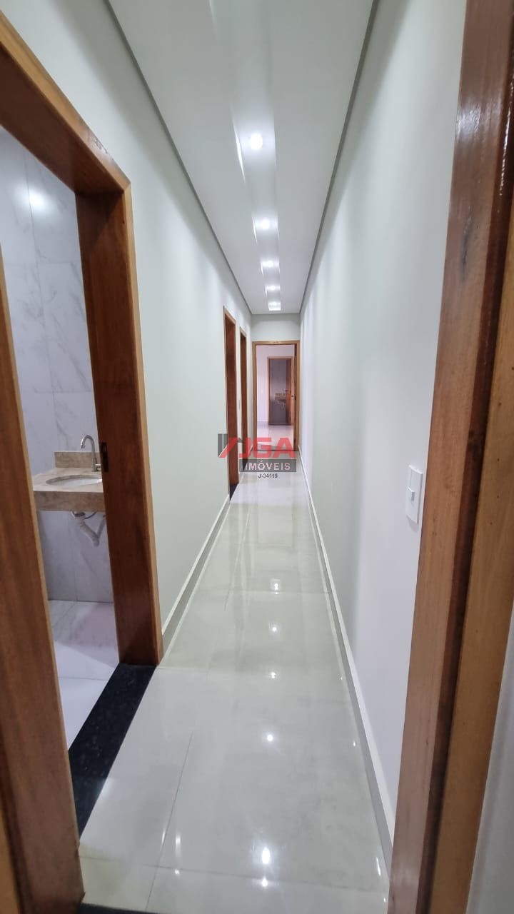 Casa à venda com 3 quartos, 125m² - Foto 9