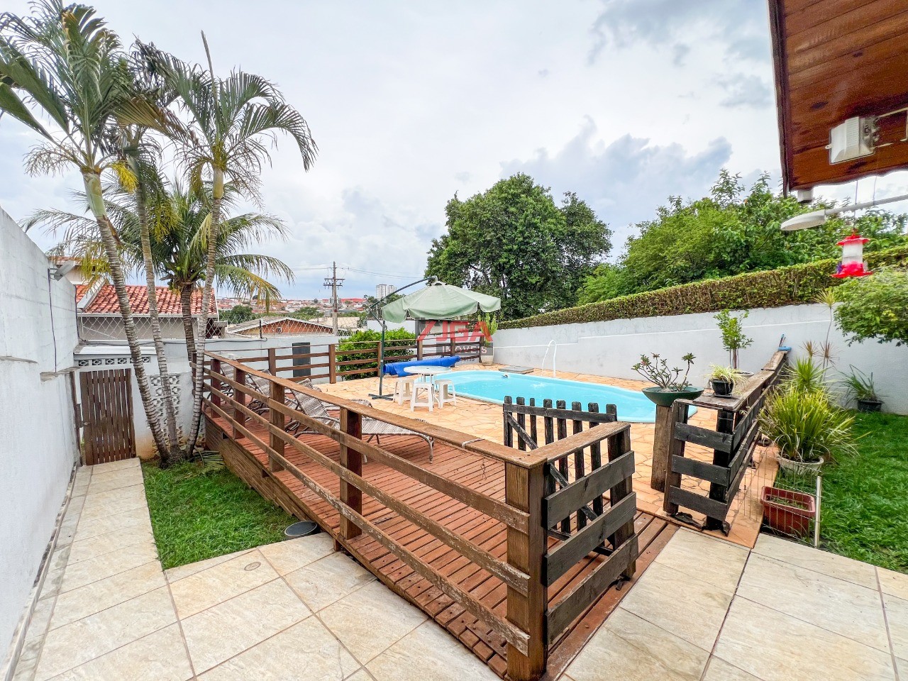 Casa, 4 quartos, 217 m² - Foto 2