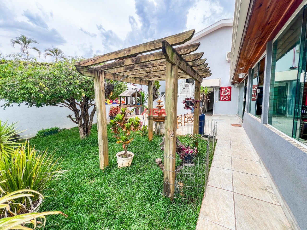 Casa, 4 quartos, 217 m² - Foto 43