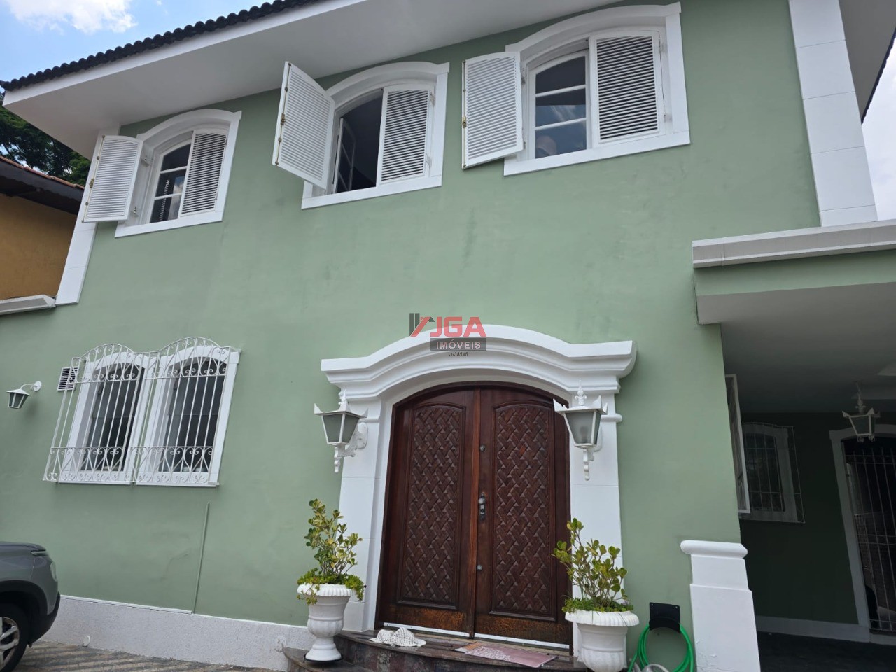 Sobrado, 4 quartos, 245 m² - Foto 1
