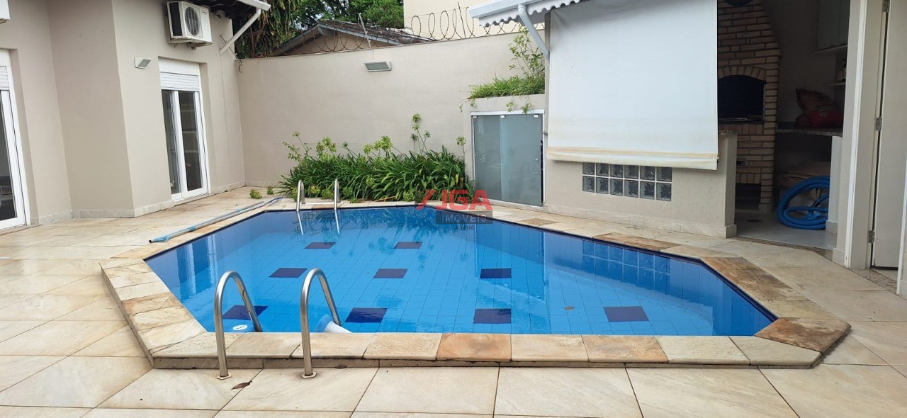 Casa de Condomínio, 4 quartos - Foto 1