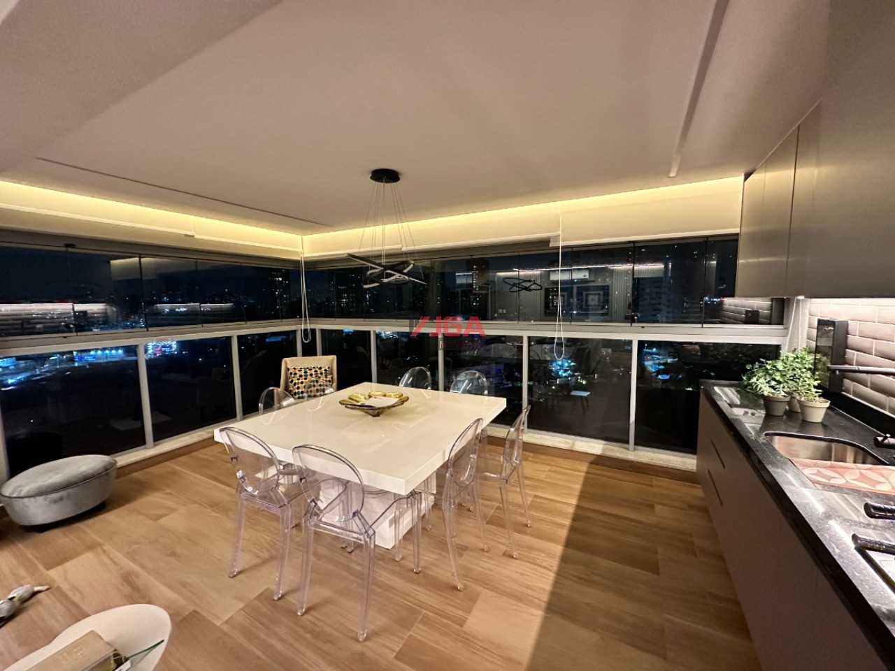 Apartamento, 3 quartos, 122 m² - Foto 2