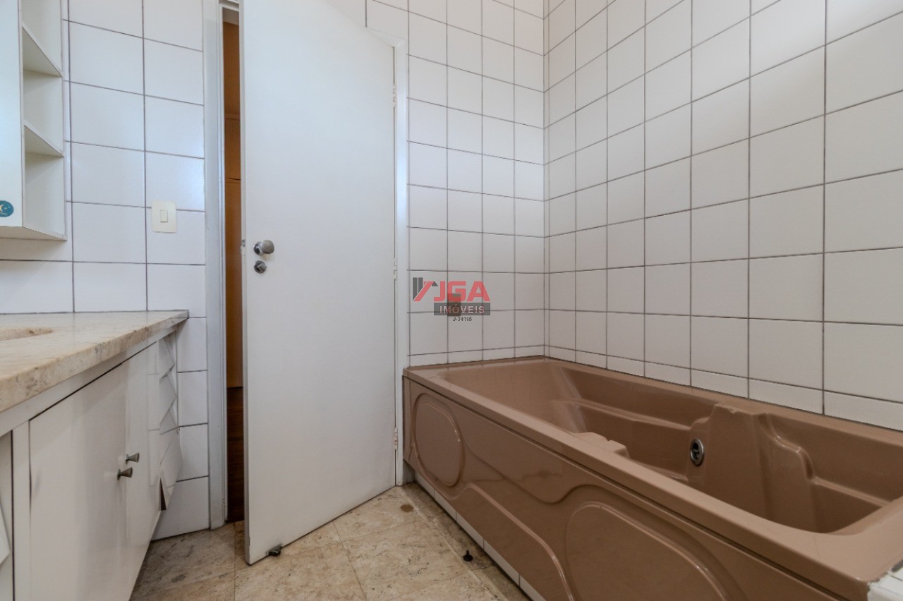 Casa, 4 quartos, 300 m² - Foto 22