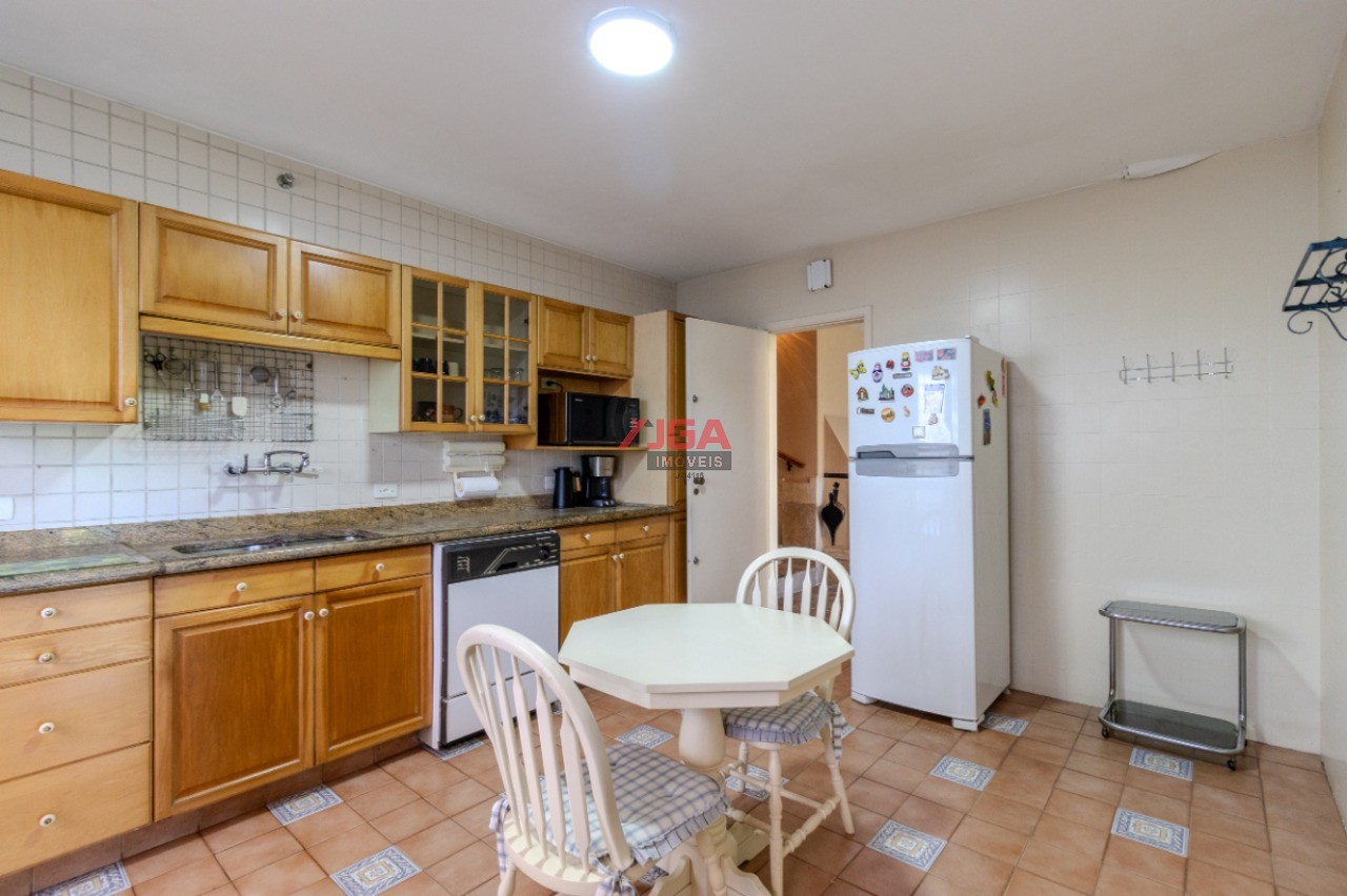Casa, 4 quartos, 300 m² - Foto 10