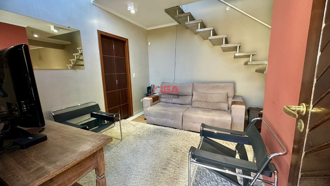 Sobrado, 3 quartos, 180 m² - Foto 2