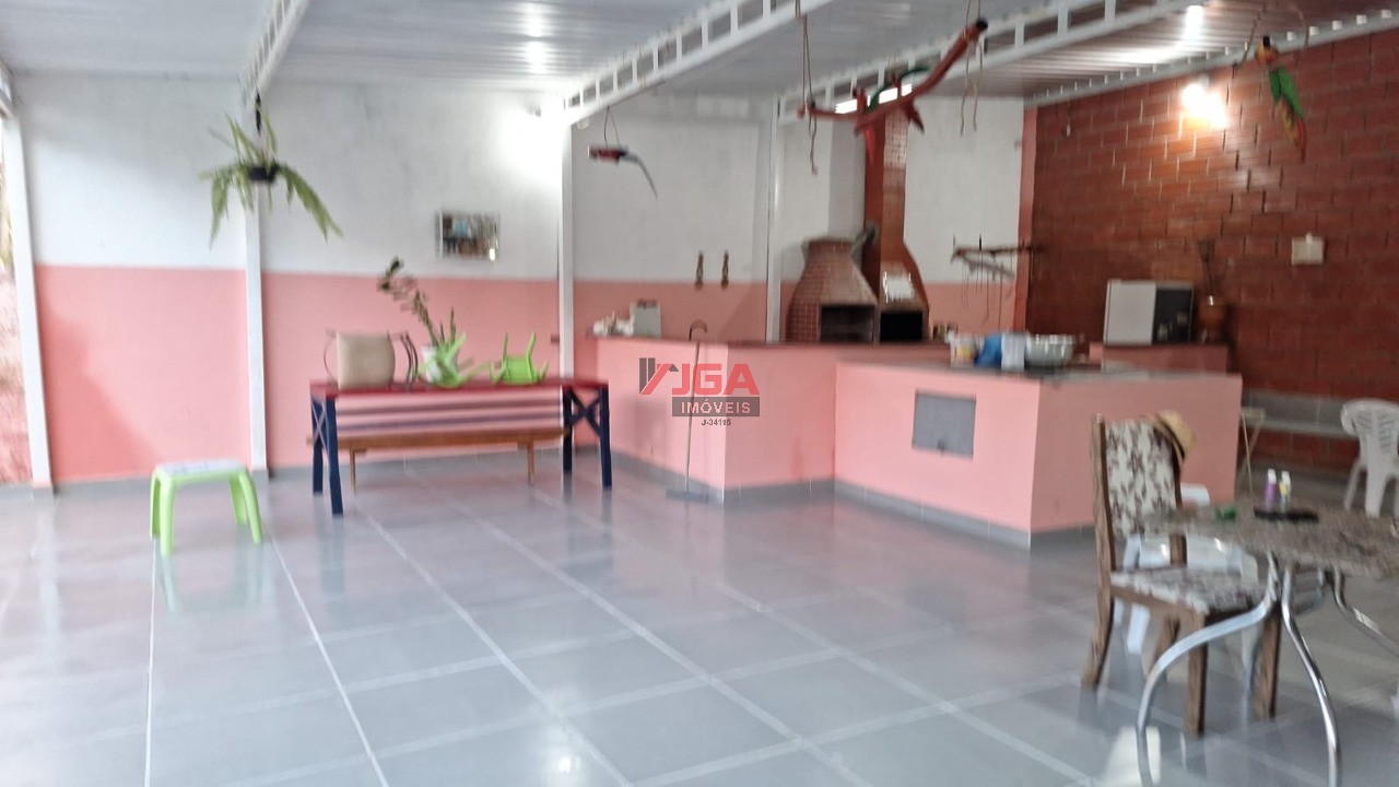 Sítio, 3 quartos, 1500 m² - Foto 2