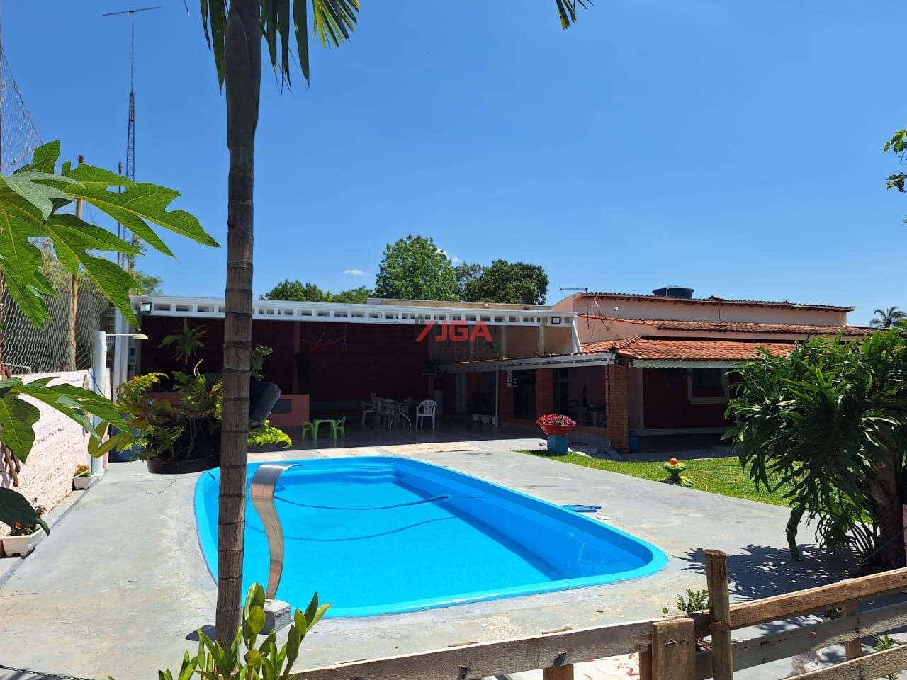 Sítio, 3 quartos, 1500 m² - Foto 1