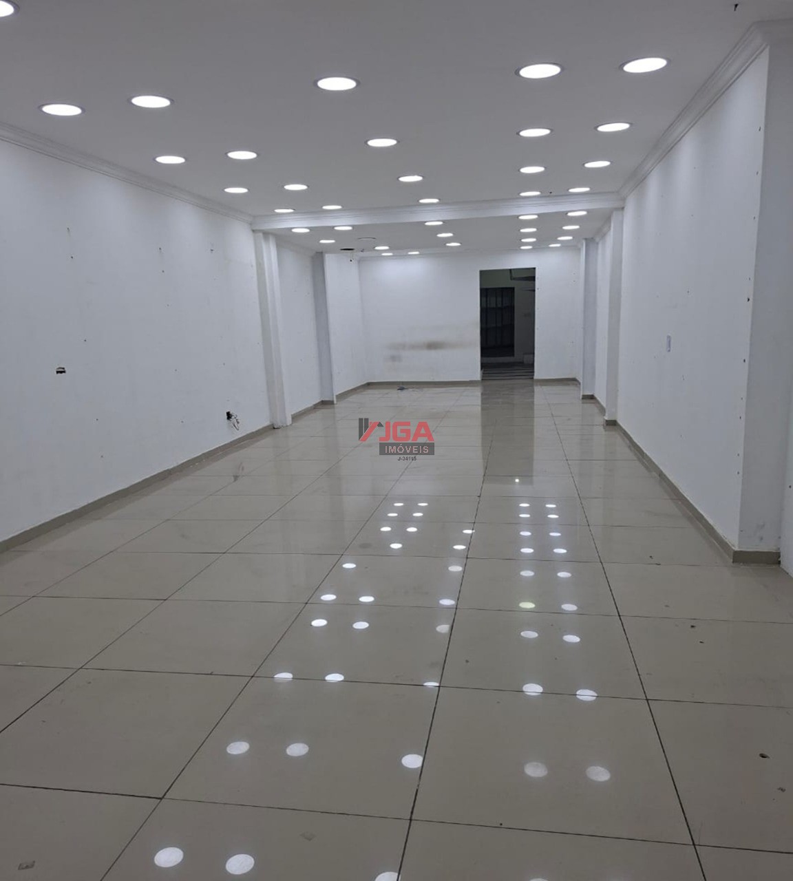 Sala-Conjunto, 180 m² - Foto 1