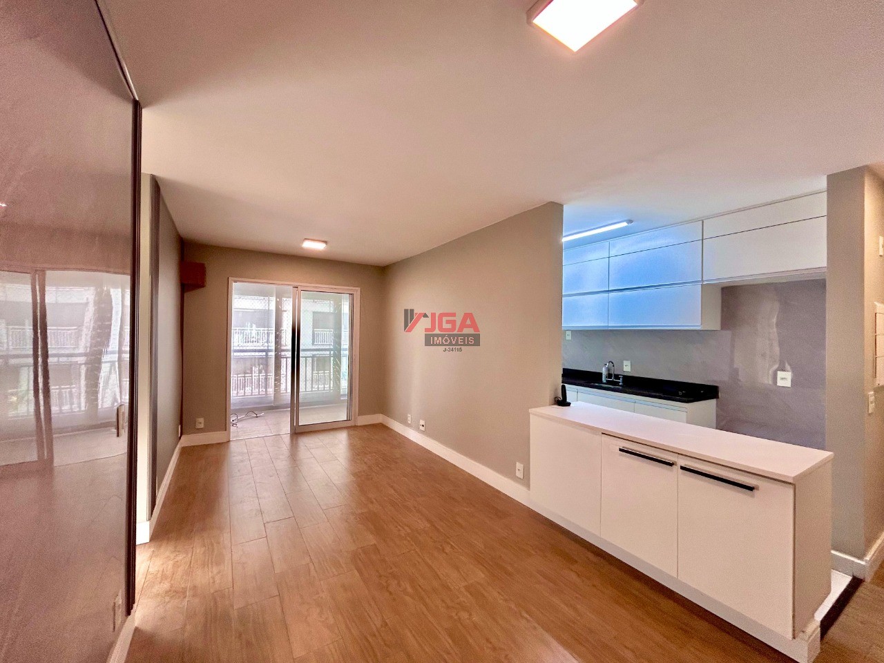 Apartamento, 3 quartos, 81 m² - Foto 2